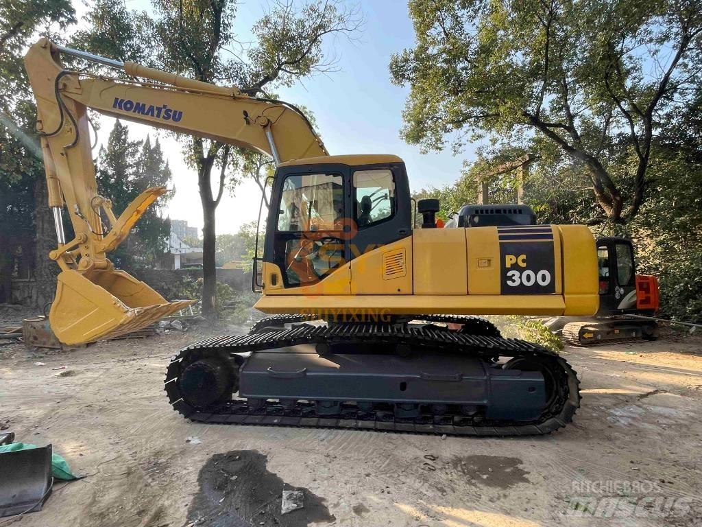 Komatsu PC 300 Kāpurķēžu ekskavatori