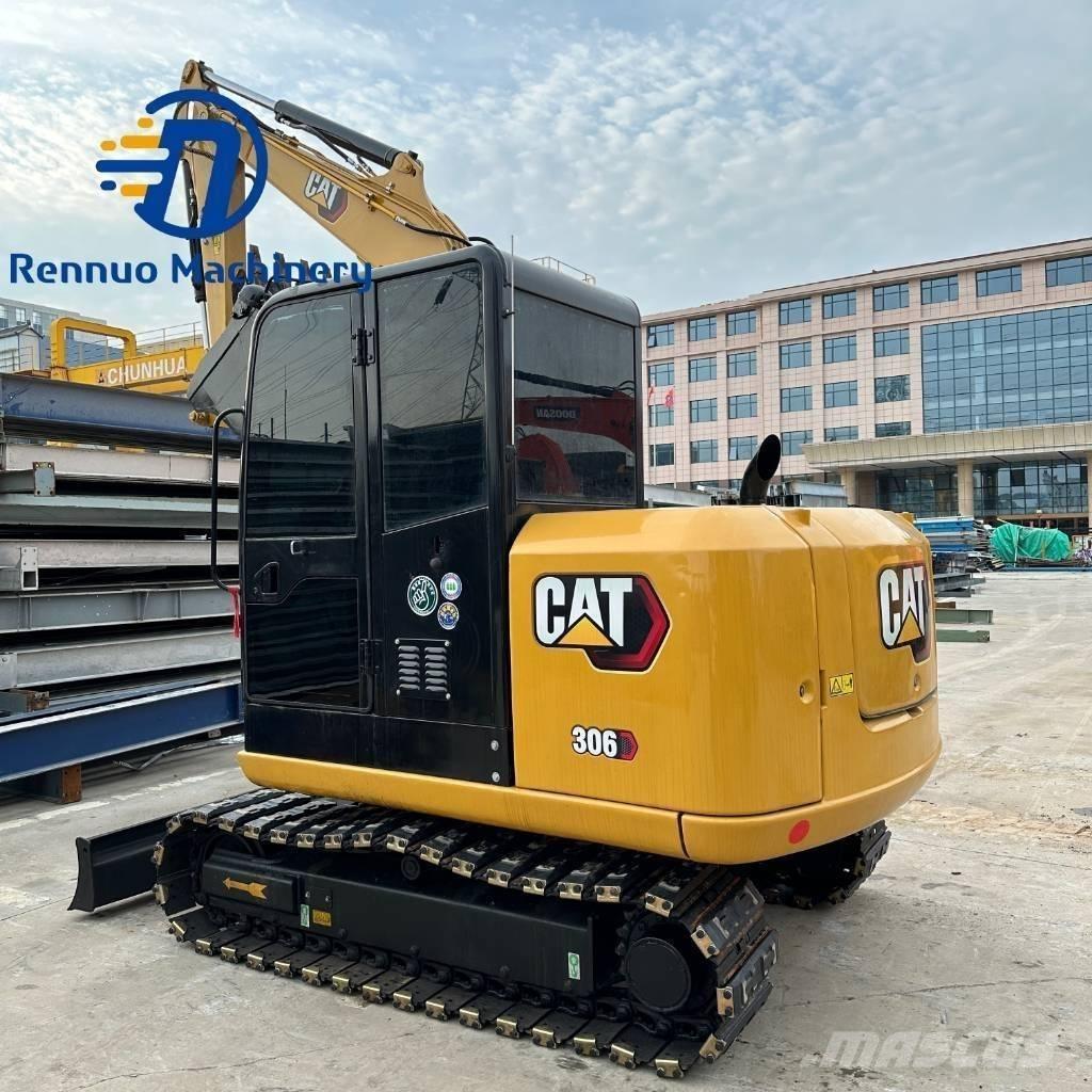 CAT 306E with rubber Mini ekskavatori < 7 t