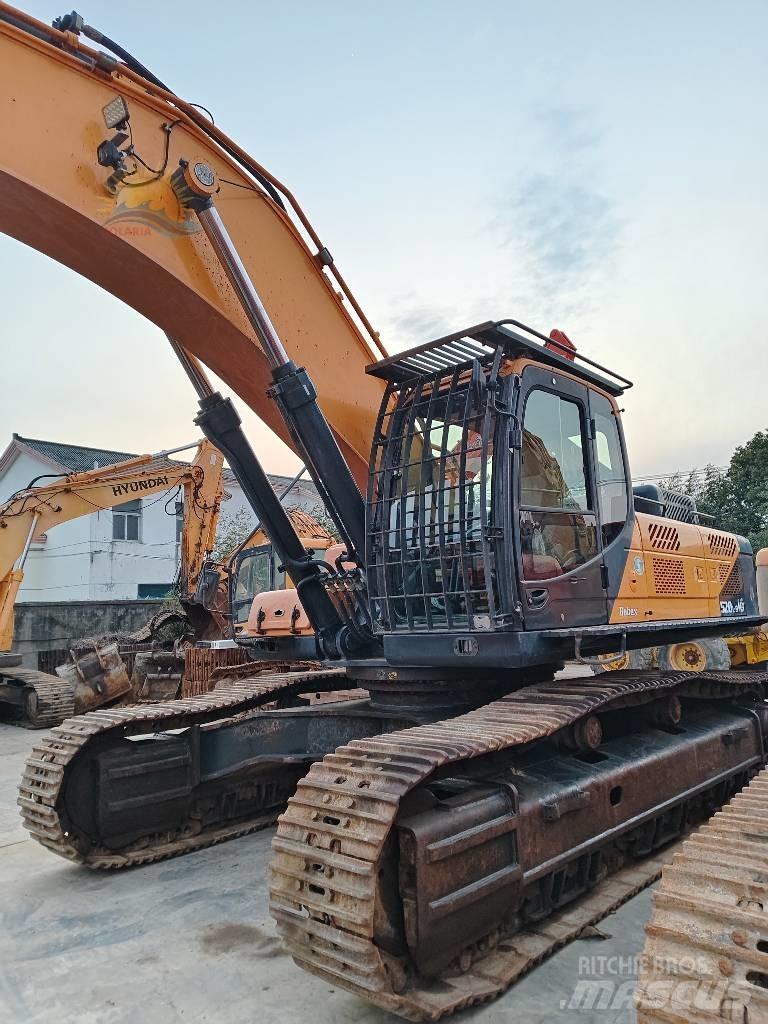 Hyundai R520L-9VS Kāpurķēžu ekskavatori