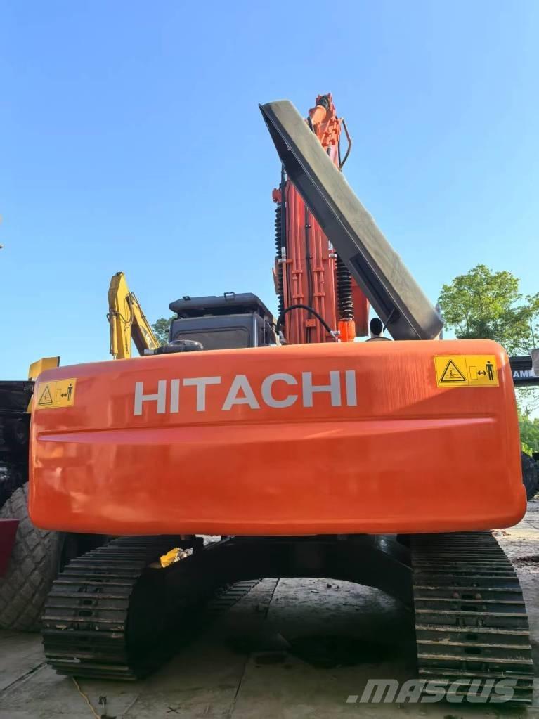 Hitachi ZX 240 HG Kāpurķēžu ekskavatori
