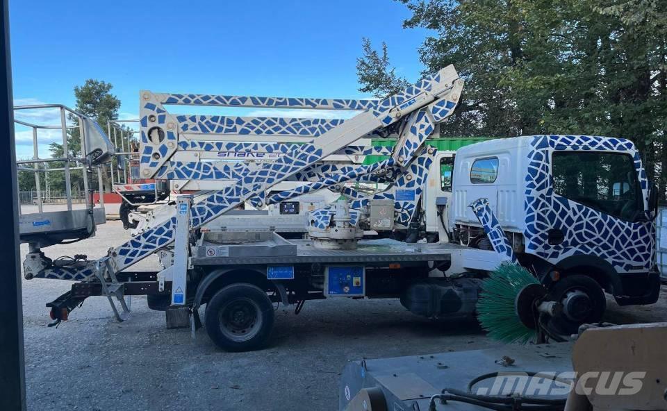 CTE Z 19 Pacēlāji uz automašīnas bāzes