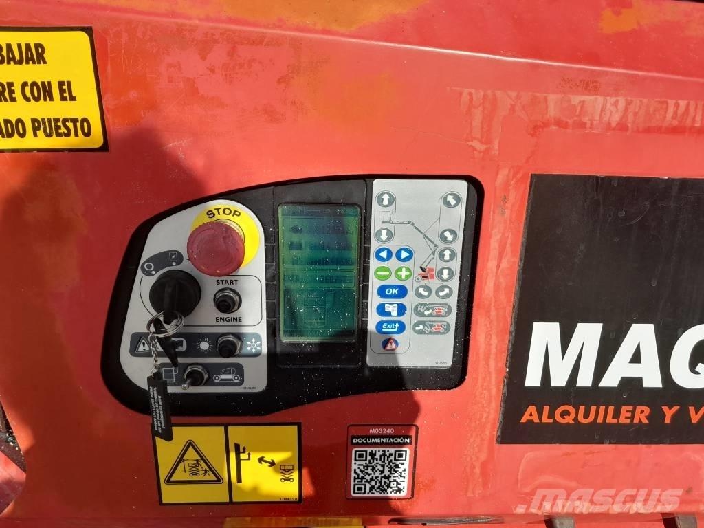 Manitou ManGo 12 Strēles pacēlāji