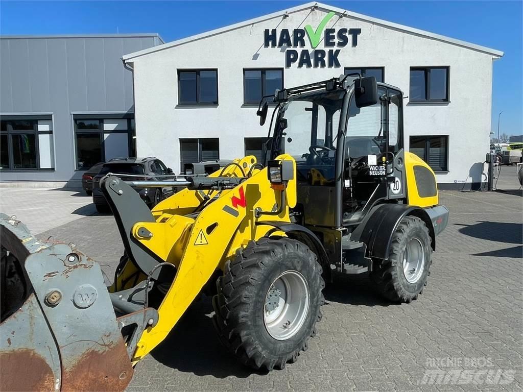 Wacker Neuson WL44 Iekrāvēji uz riteņiem