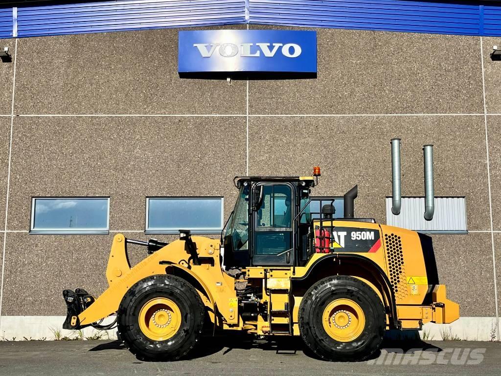 CAT 950 M Iekrāvēji uz riteņiem