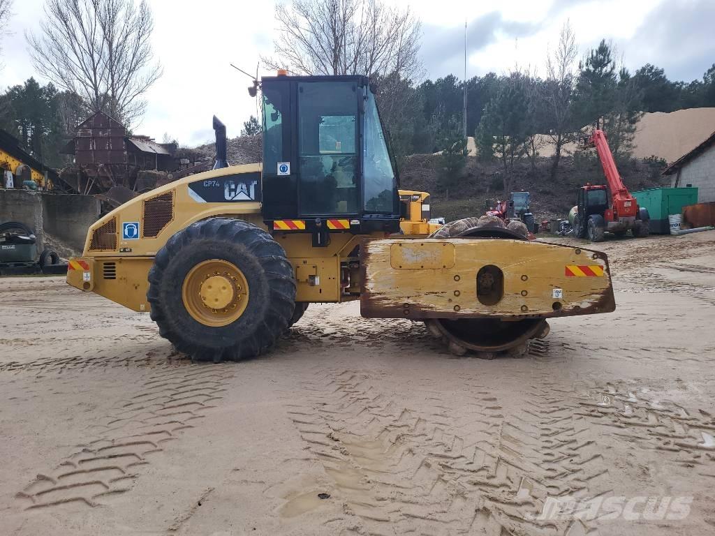 CAT CP74 Vienvalča grunts veltņi
