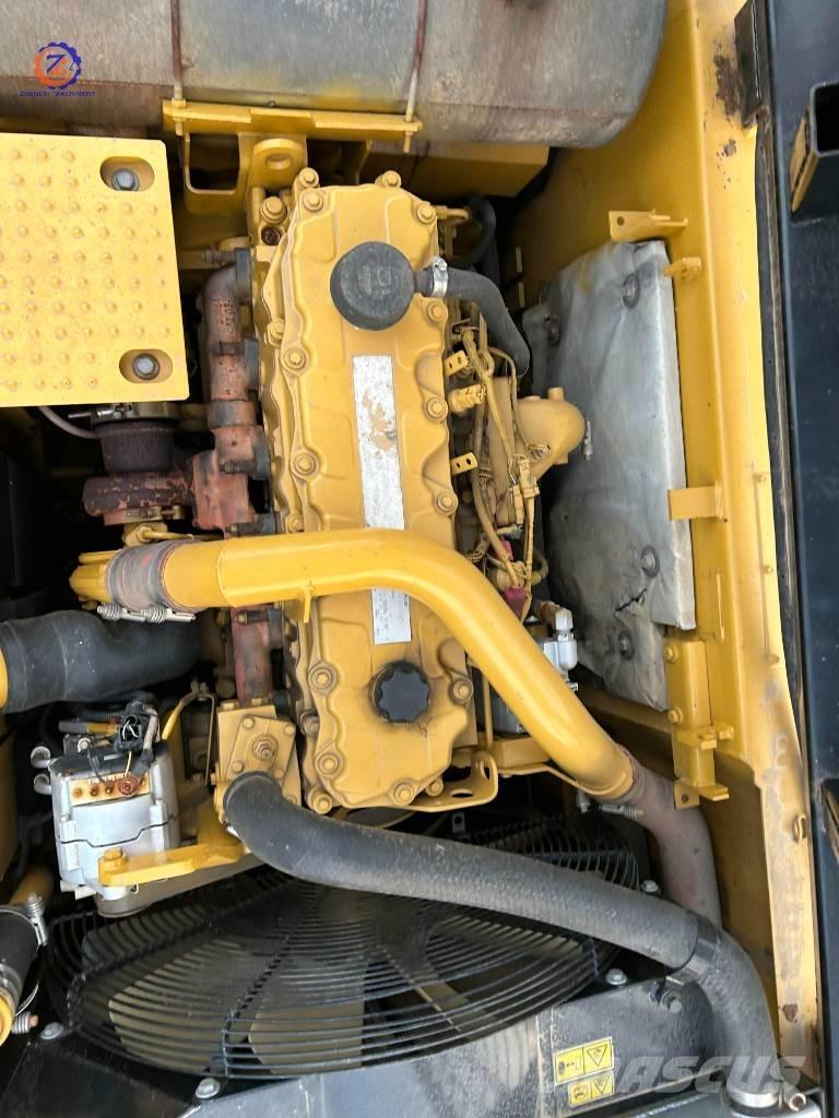 CAT 326 D Kāpurķēžu ekskavatori