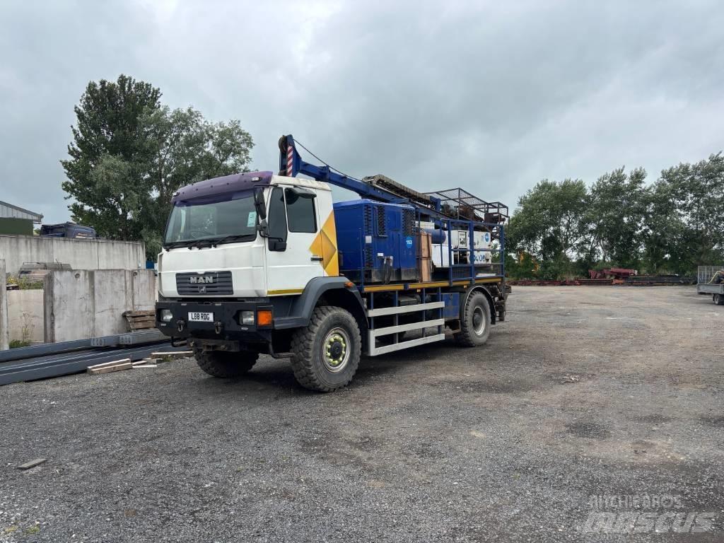 Boart Longyear DB520 Mobilās urbšanas platformu automašīnas
