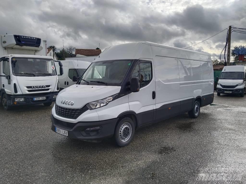 Iveco DAILY 35S16 Furgons
