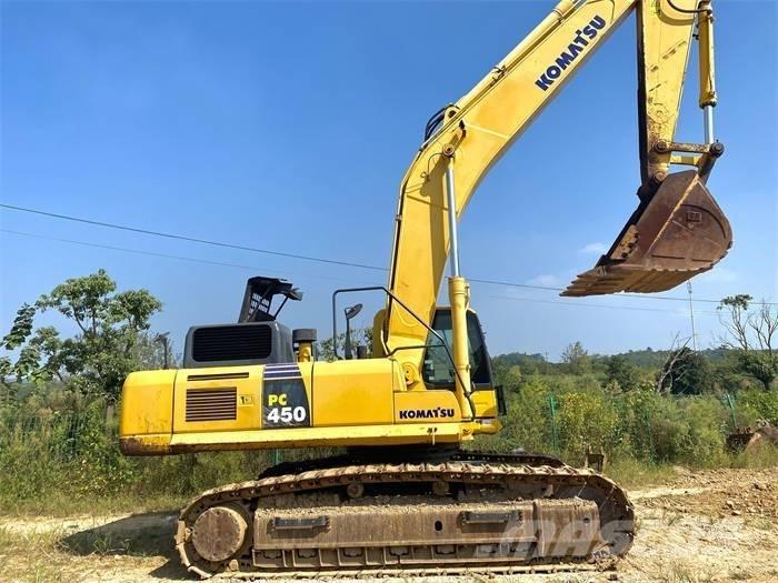 Komatsu PC450-8 Kāpurķēžu ekskavatori
