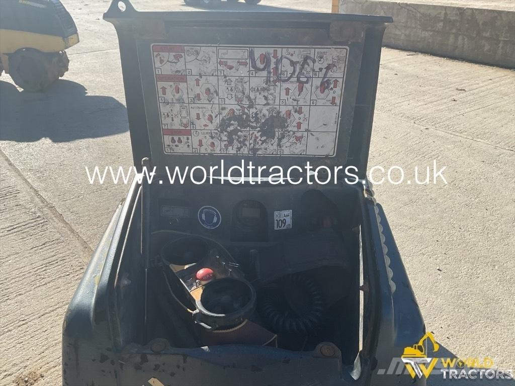 Bomag BMP 8500 Vibratori