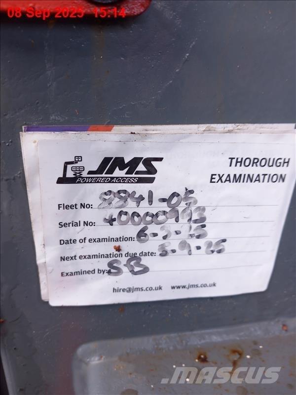 SkyJack SJ 8841 RT Šķerveida pacēlāji