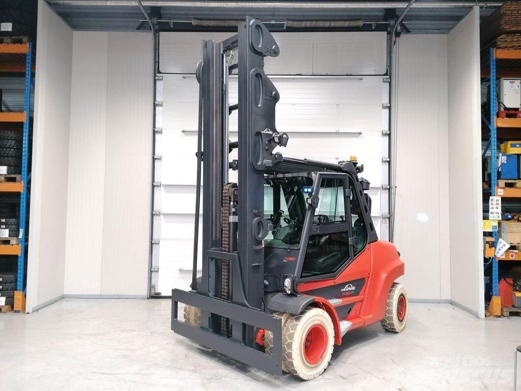 Linde H80D-03/900 Tehnika ar dīzeļa dzinēju