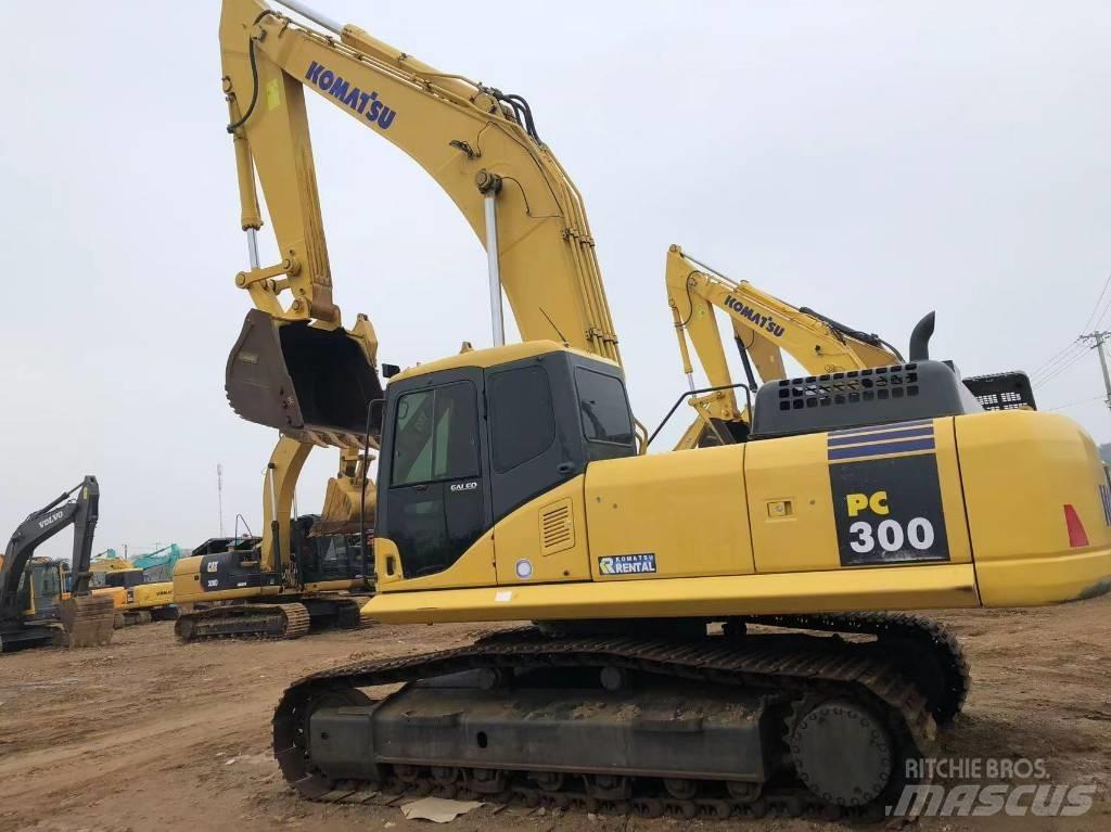 Komatsu 300-7 Kāpurķēžu ekskavatori