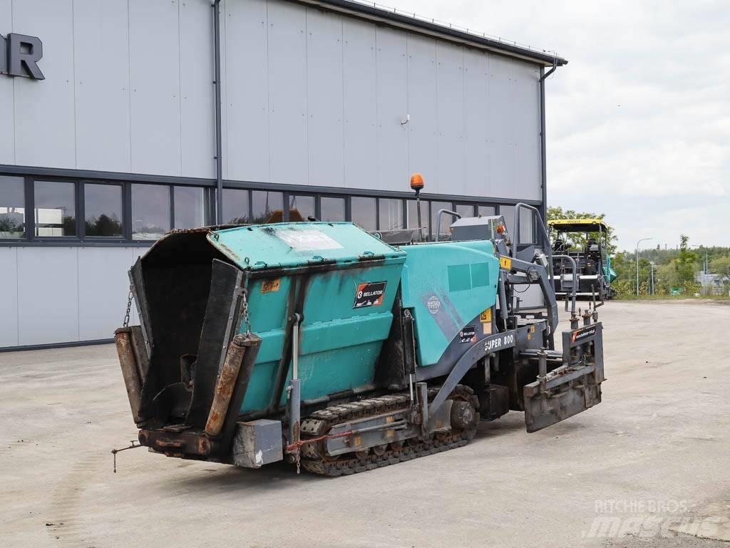 Vögele Super 800 Asfalta klājēji