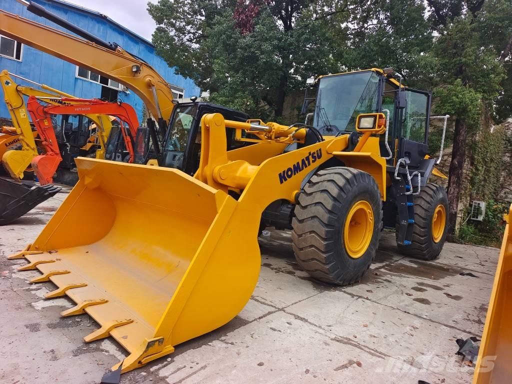 Komatsu WA 380 Iekrāvēji uz riteņiem