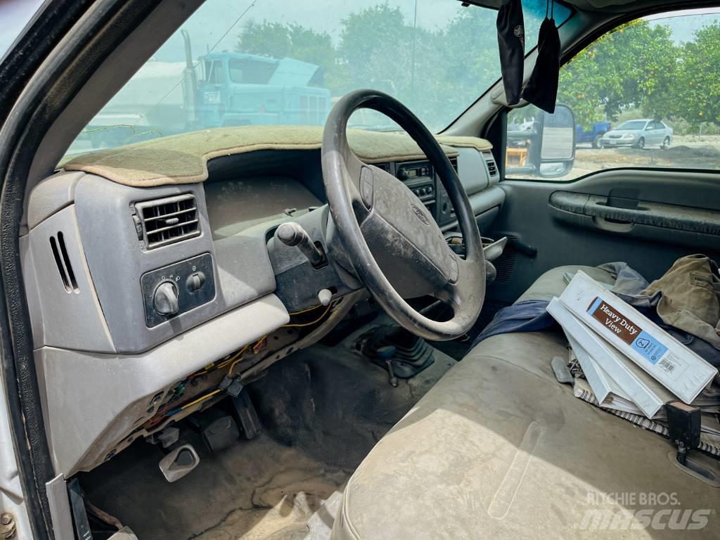 Ford F 550 SD Pilsētas atkritumvedēji
