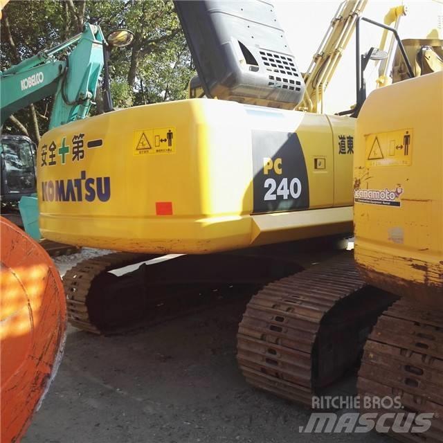 Komatsu PC 240 Kāpurķēžu ekskavatori