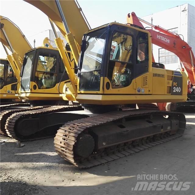 Komatsu PC 240 Kāpurķēžu ekskavatori