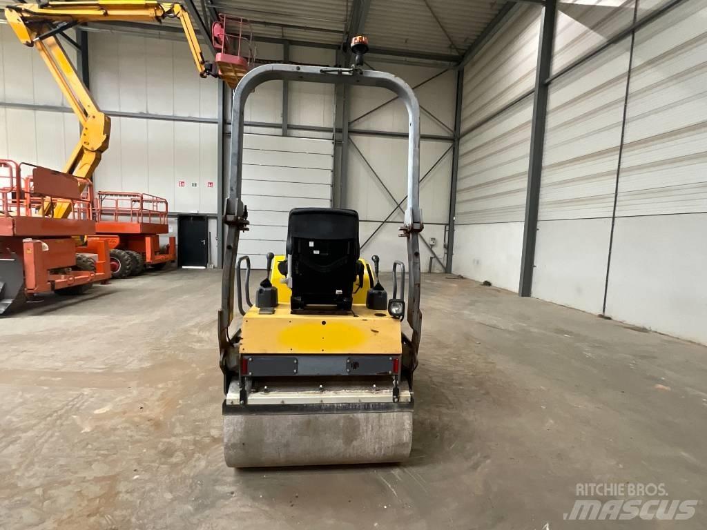 Atlas Copco CC 1200 Divvalču grunts veltņi