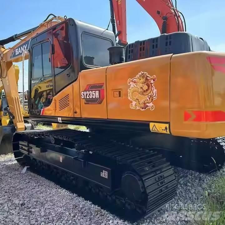 Sany SY 235 H Kāpurķēžu ekskavatori