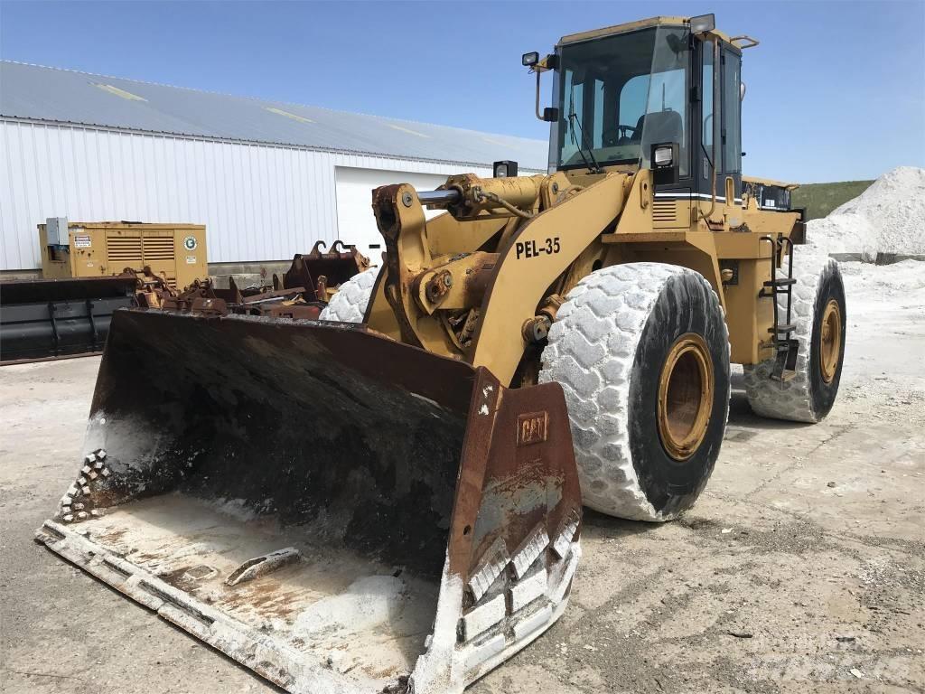 CAT 960 F Iekrāvēji uz riteņiem