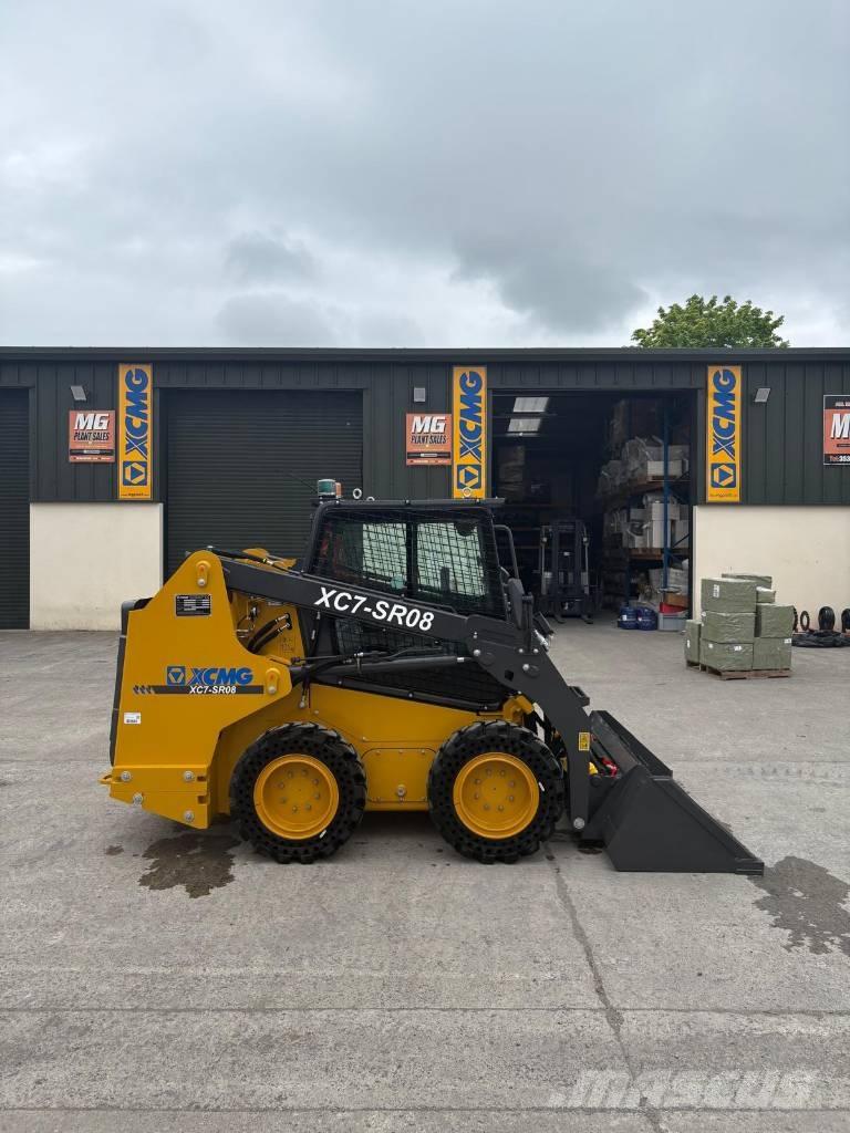 XCMG XC7-SR08 Lietoti riteņu kompaktiekrāvēji
