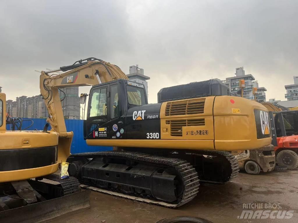 CAT 330 D Kāpurķēžu ekskavatori