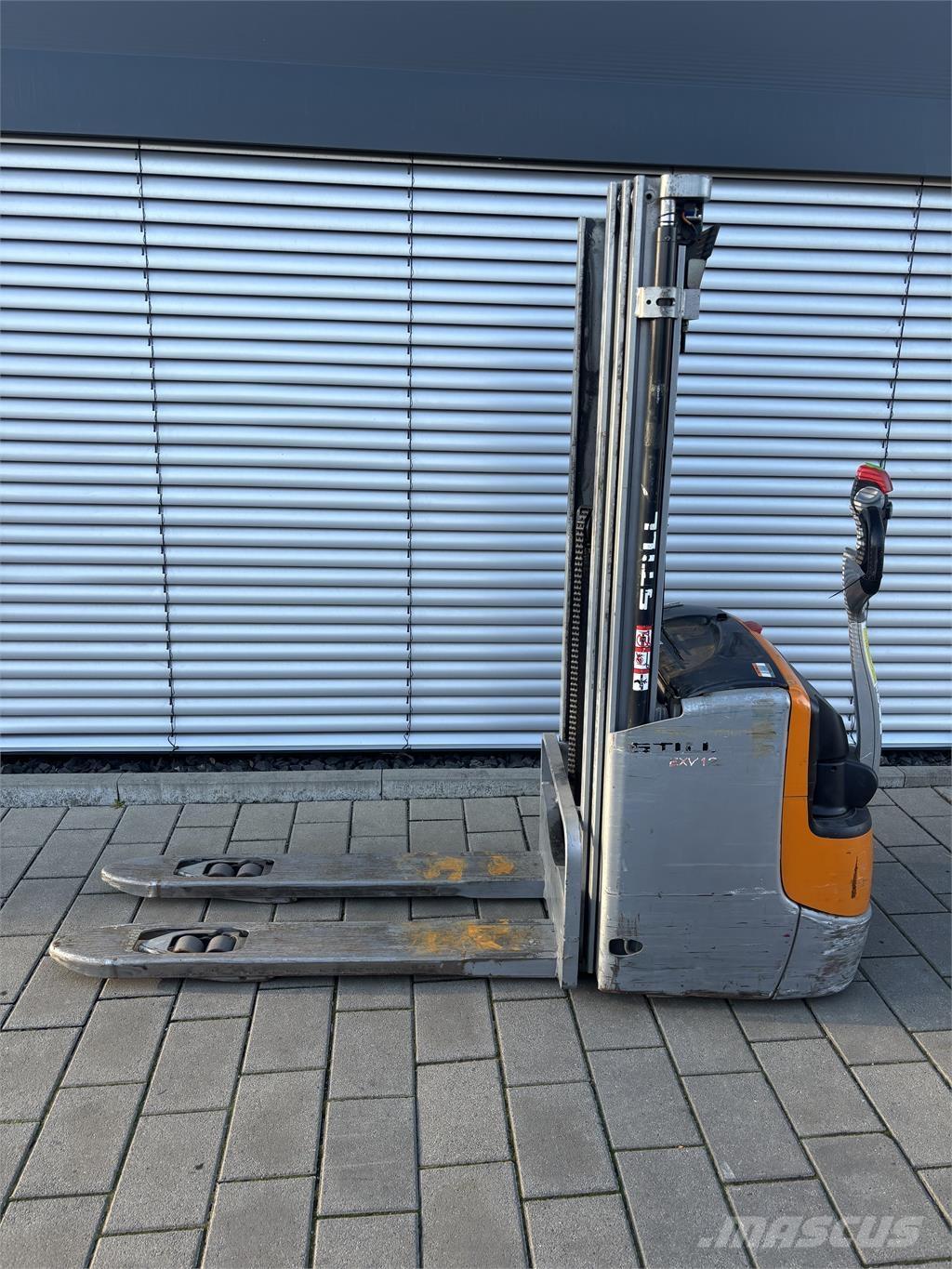 Still EXV 12i Pašgājēji krautnētāji