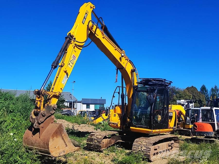 JCB JS145 LC Kāpurķēžu ekskavatori