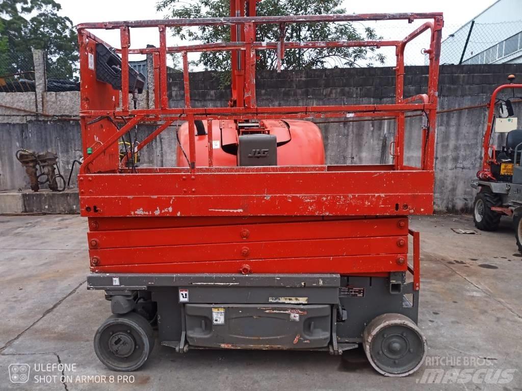 JLG 2630 ES Šķerveida pacēlāji