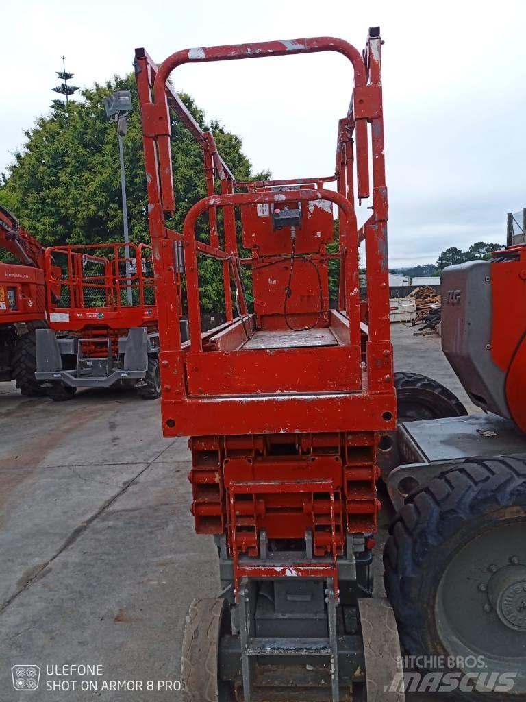 JLG 2630 ES Šķerveida pacēlāji