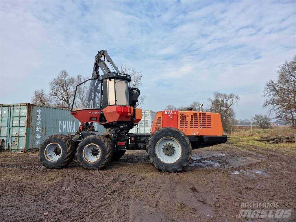 Valmet 911.3 Harvesteri