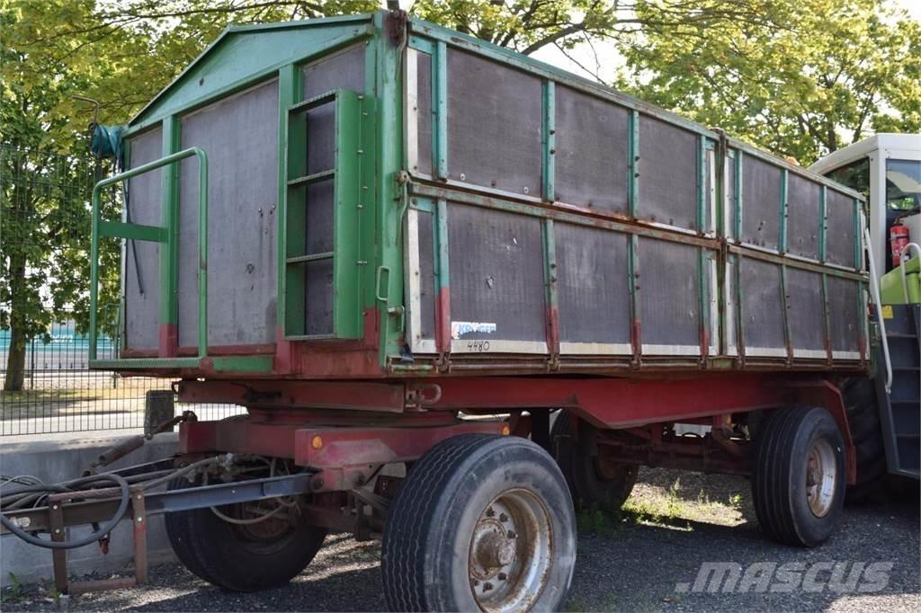 Kröger HKD 300 P Pašizgāzējs