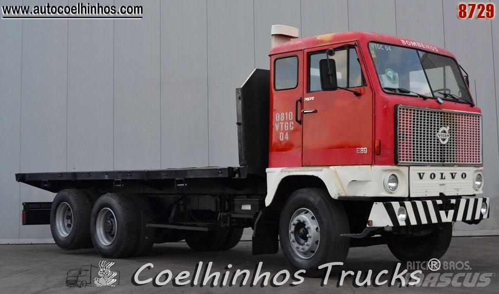 Volvo F89-42 (6x2) Platformas/izkraušana no sāniem