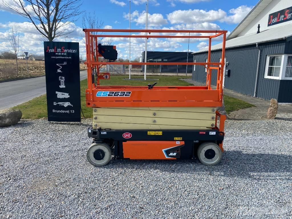 JLG ES 2632 Šķerveida pacēlāji