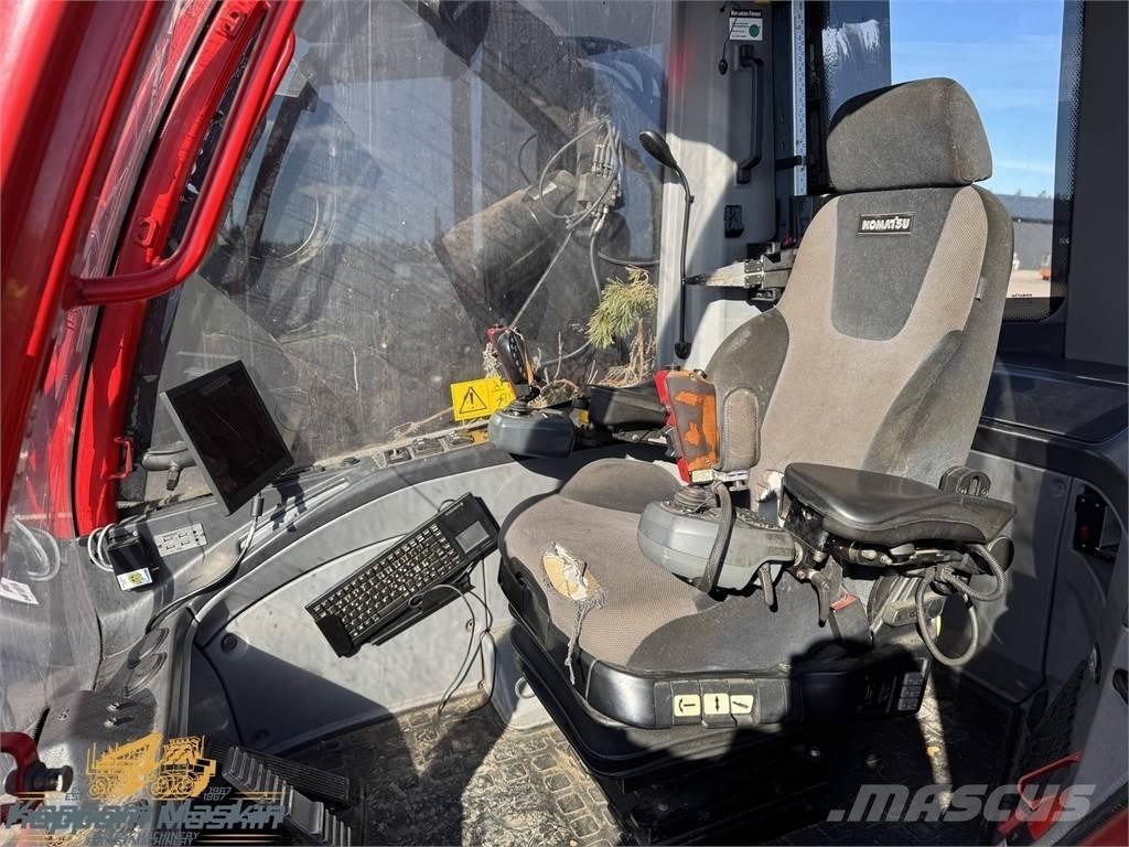 Komatsu 951 Harvesteri