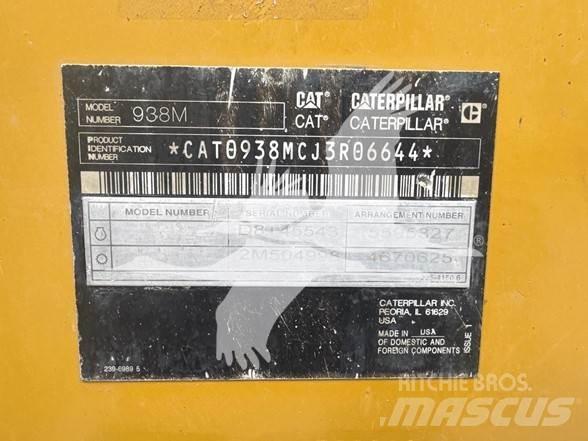 CAT 938M Iekrāvēji uz riteņiem