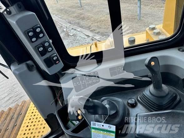 CAT D6T LGP Kāpurķēžu buldozeri