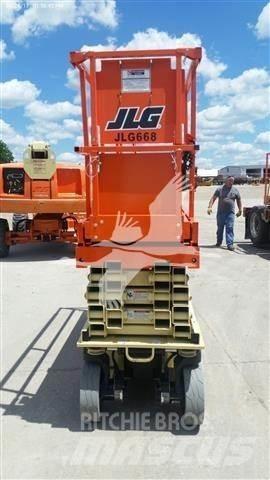 JLG 2632ES Šķerveida pacēlāji