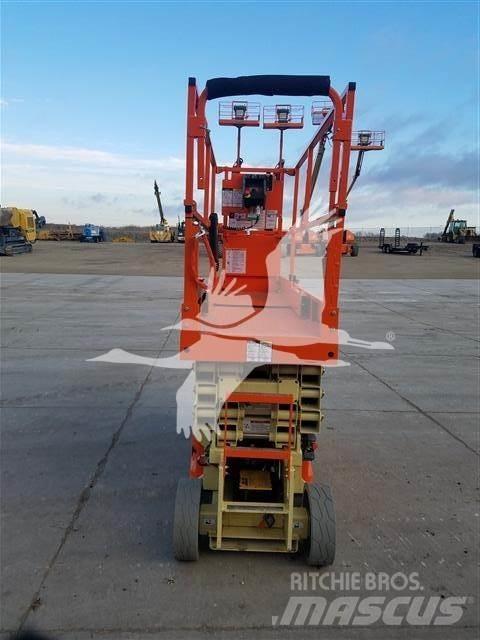 JLG 2632ES Šķerveida pacēlāji