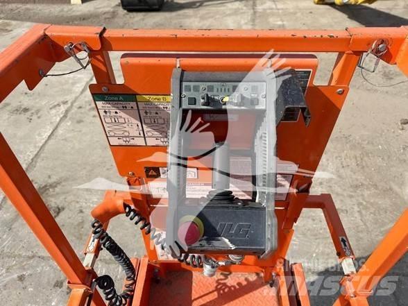 JLG 2632ES Šķerveida pacēlāji