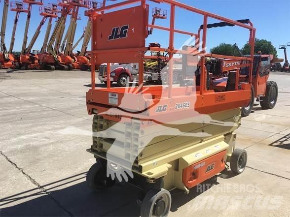 JLG 2646ES Šķerveida pacēlāji