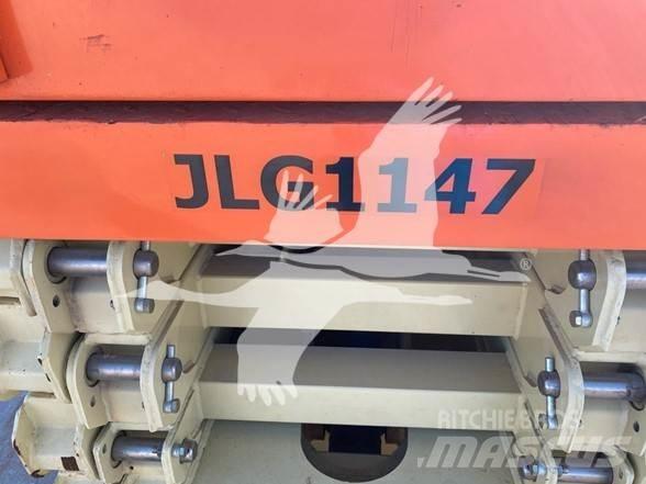 JLG 3248RS Šķerveida pacēlāji
