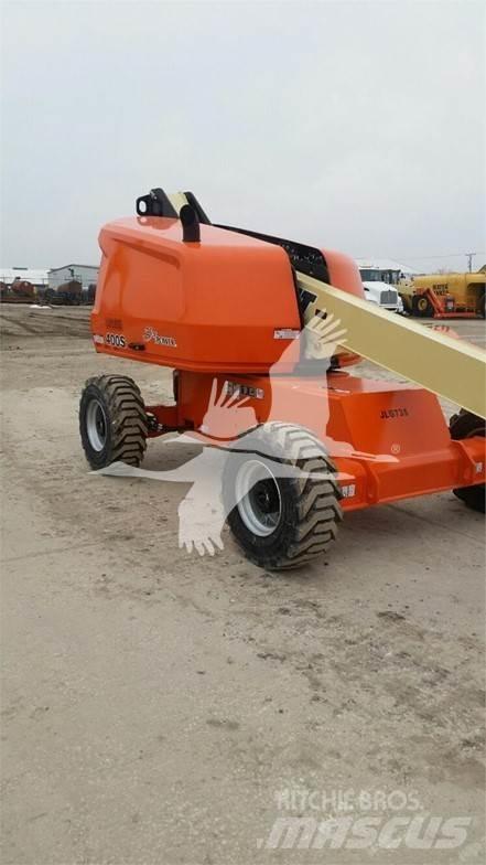 JLG 400S Teleskopiskie pacēlāji