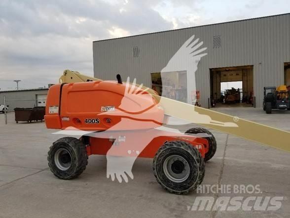 JLG 400S Teleskopiskie pacēlāji