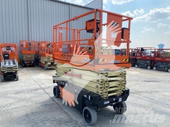 JLG 4045R Šķerveida pacēlāji