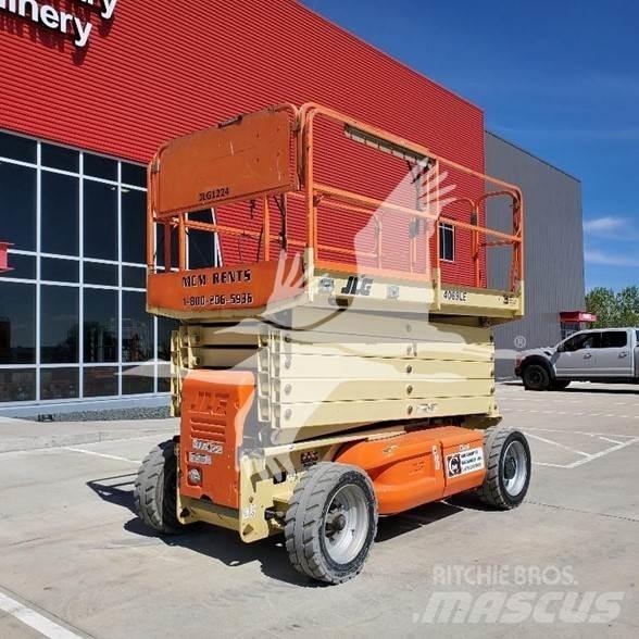 JLG 4069LE Šķerveida pacēlāji