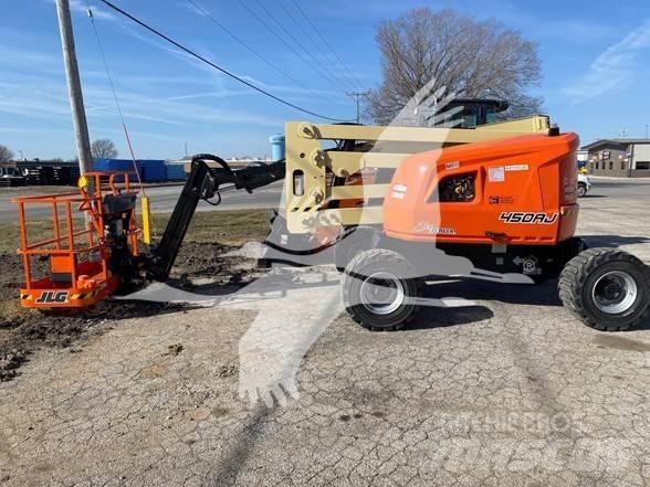 JLG 450AJ Strēles pacēlāji