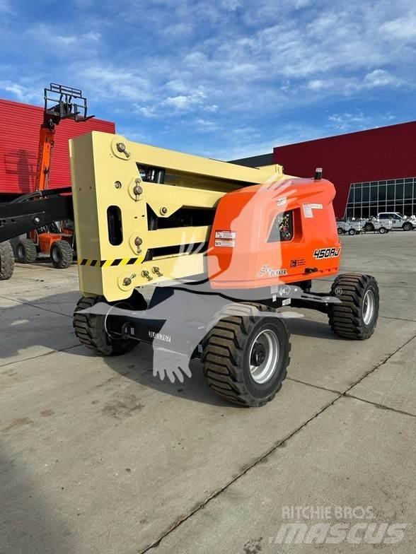 JLG 450AJ Strēles pacēlāji