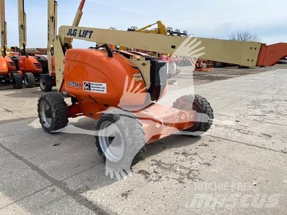 JLG 600AJ Strēles pacēlāji